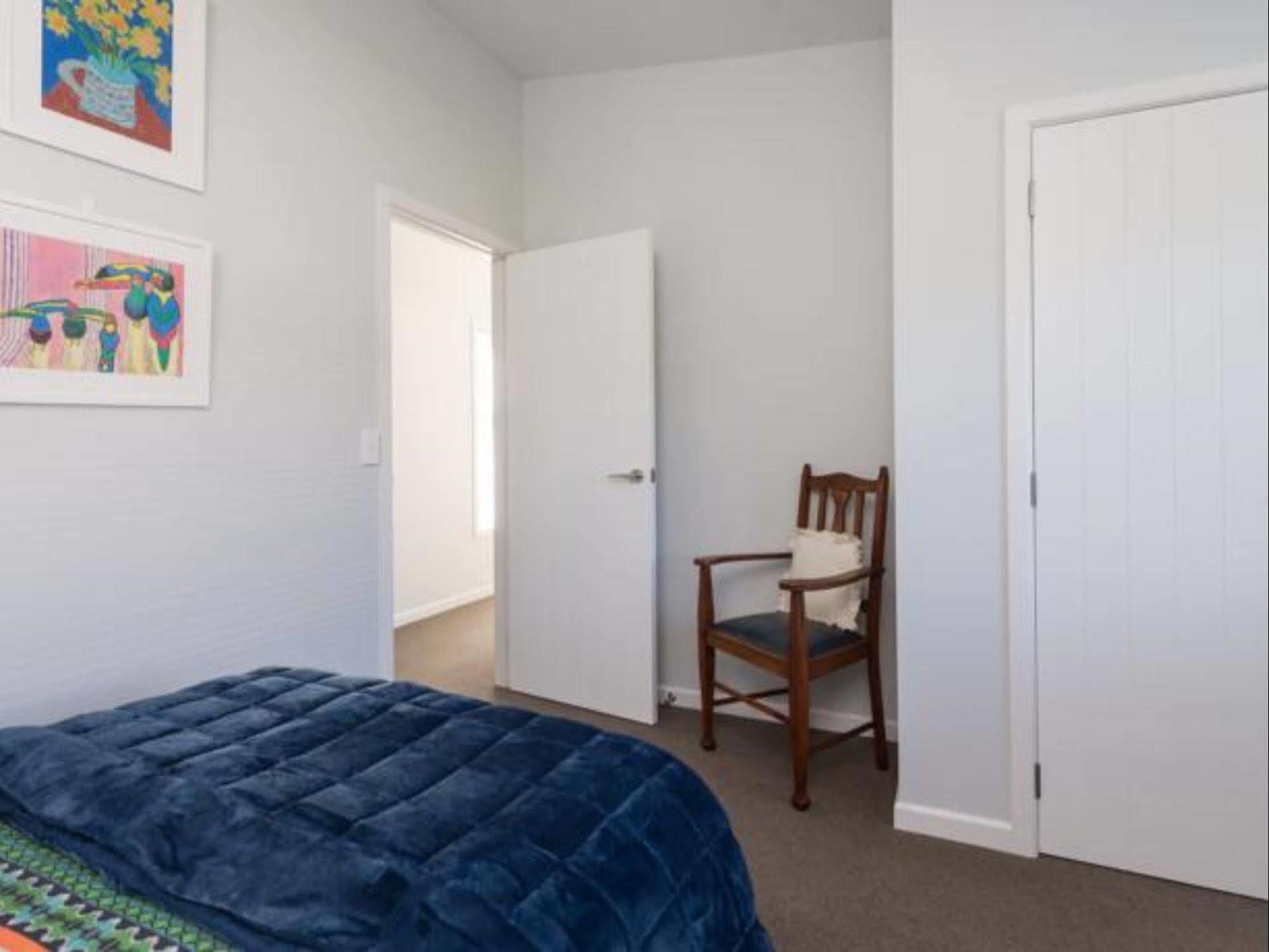 Lupin Lodge Bed & Breakfast Taupo Exterior photo